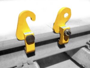 RAIL PULLING CLAMPS RAILWAY EQUIPMENT