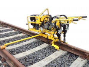 MACHINE CLIPSEUSE POUR ATTACHES VOSSLOH Mod. VTC MACHINE CLIPSEUSE POUR ATTACHES VOSSLOH